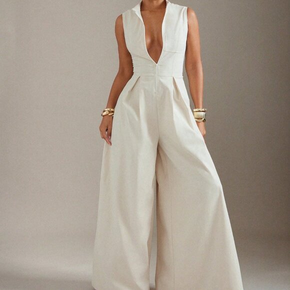 Pants - Apricot Elegant Women's Extreme Wide Leg Zip Front Sleeveless Jumpsuit